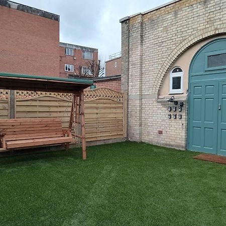 Cozy En-Suite Loft In Trendy Local لندن المظهر الخارجي الصورة