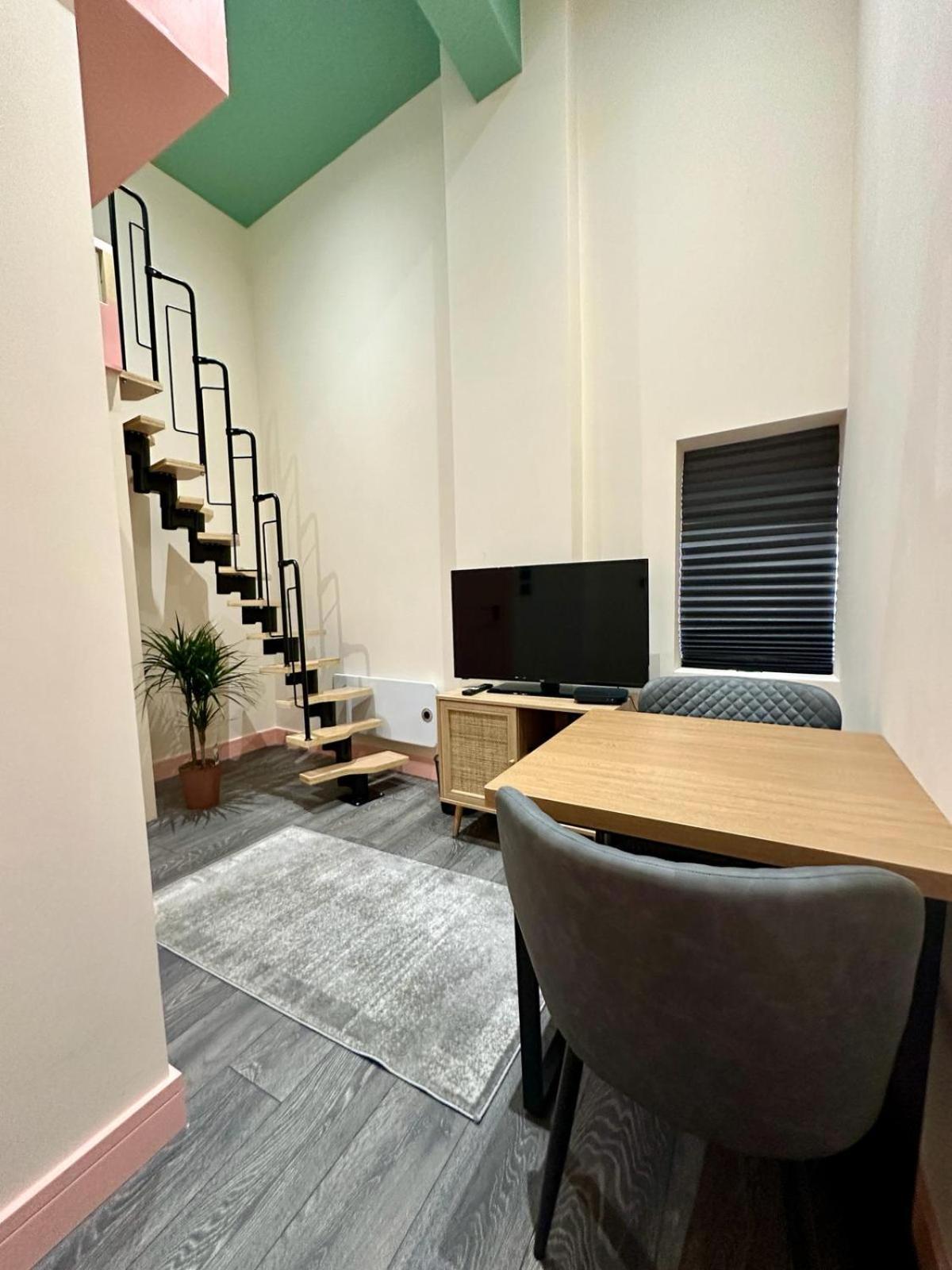 Cozy En-Suite Loft In Trendy Local لندن المظهر الخارجي الصورة