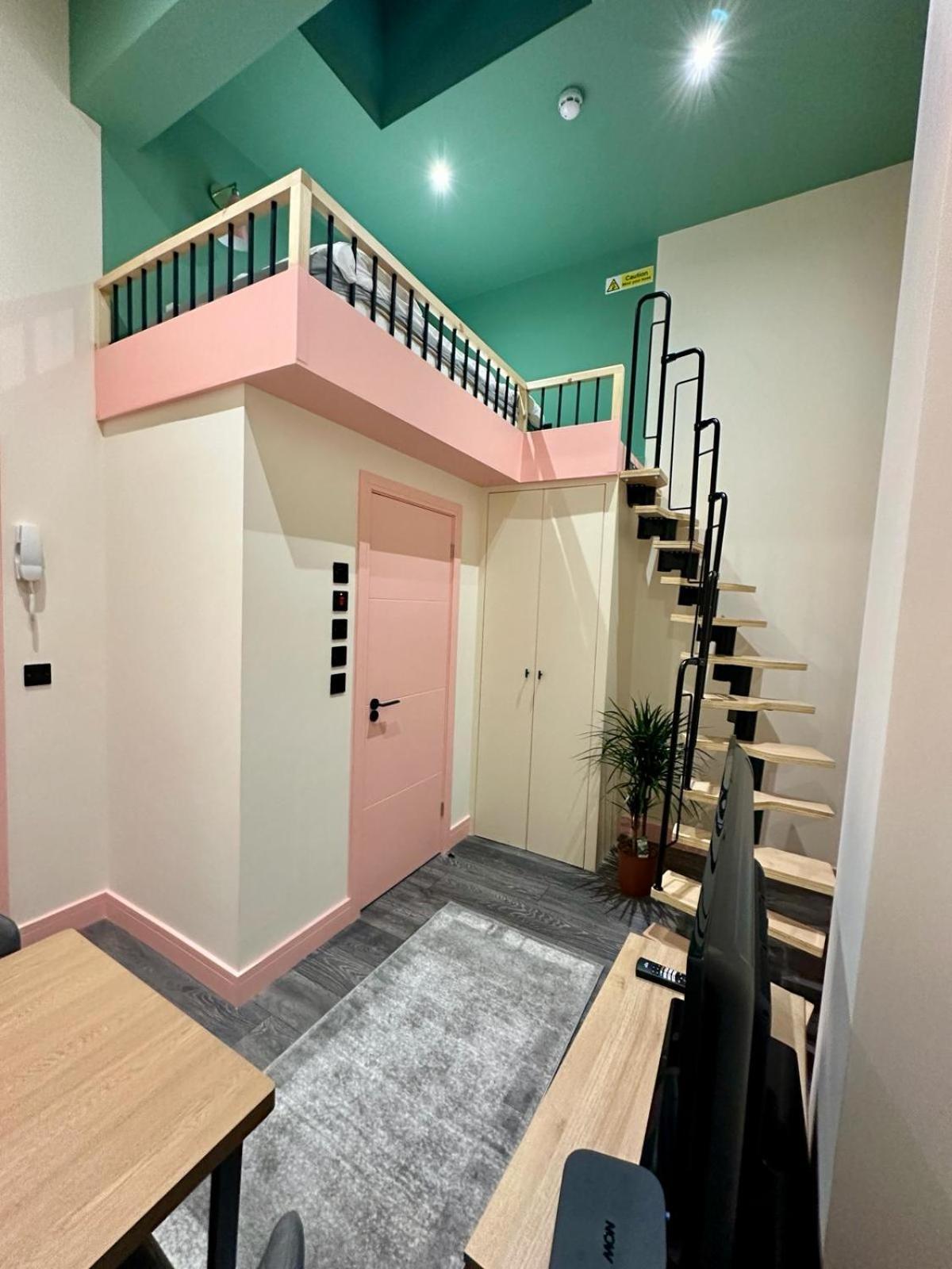 Cozy En-Suite Loft In Trendy Local لندن المظهر الخارجي الصورة