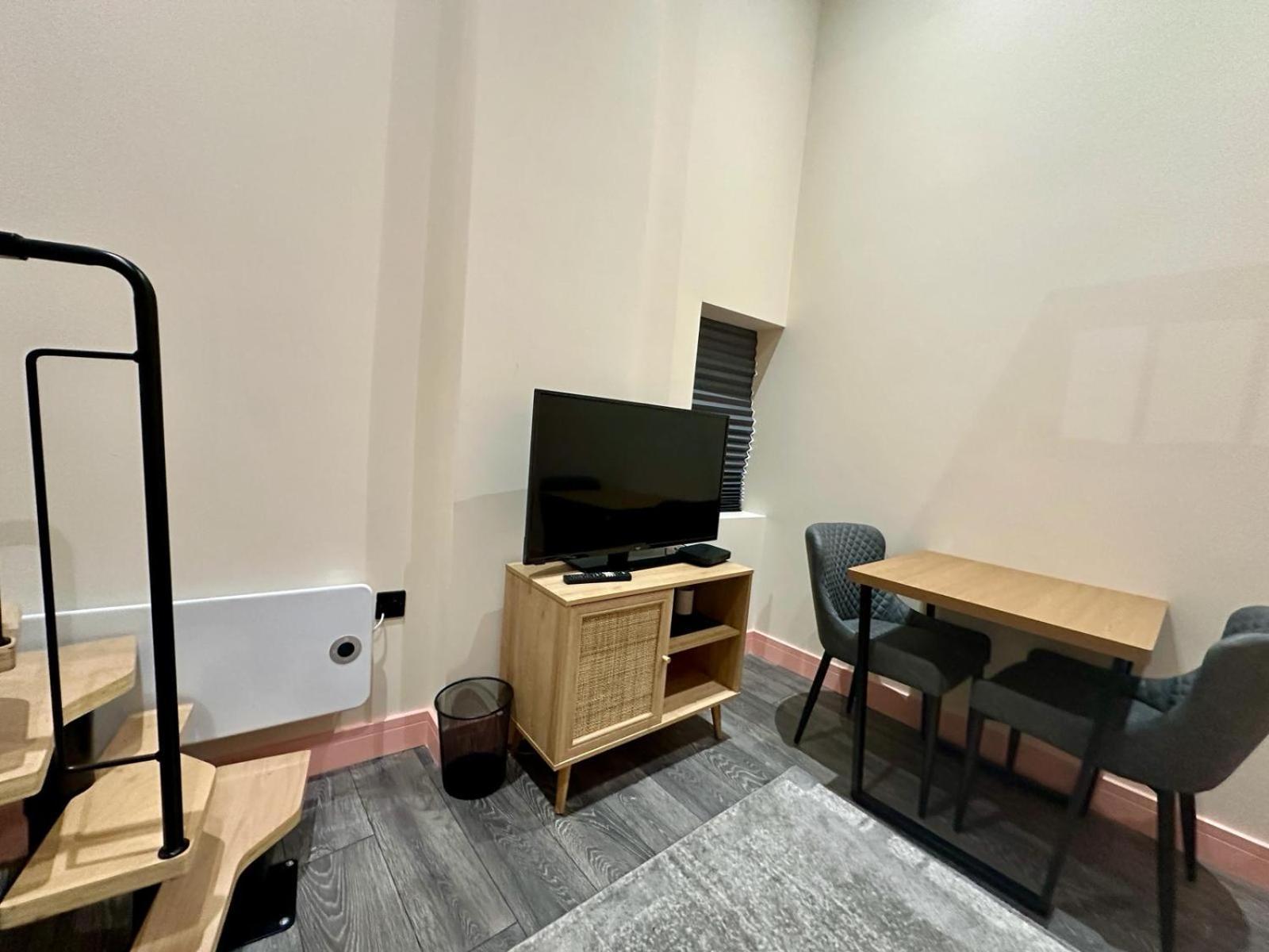 Cozy En-Suite Loft In Trendy Local لندن المظهر الخارجي الصورة